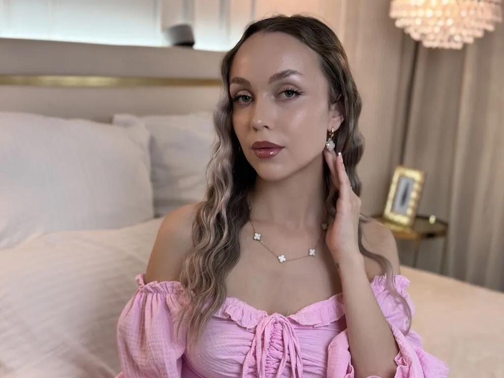 AnnaRowe – webcam model profile photo