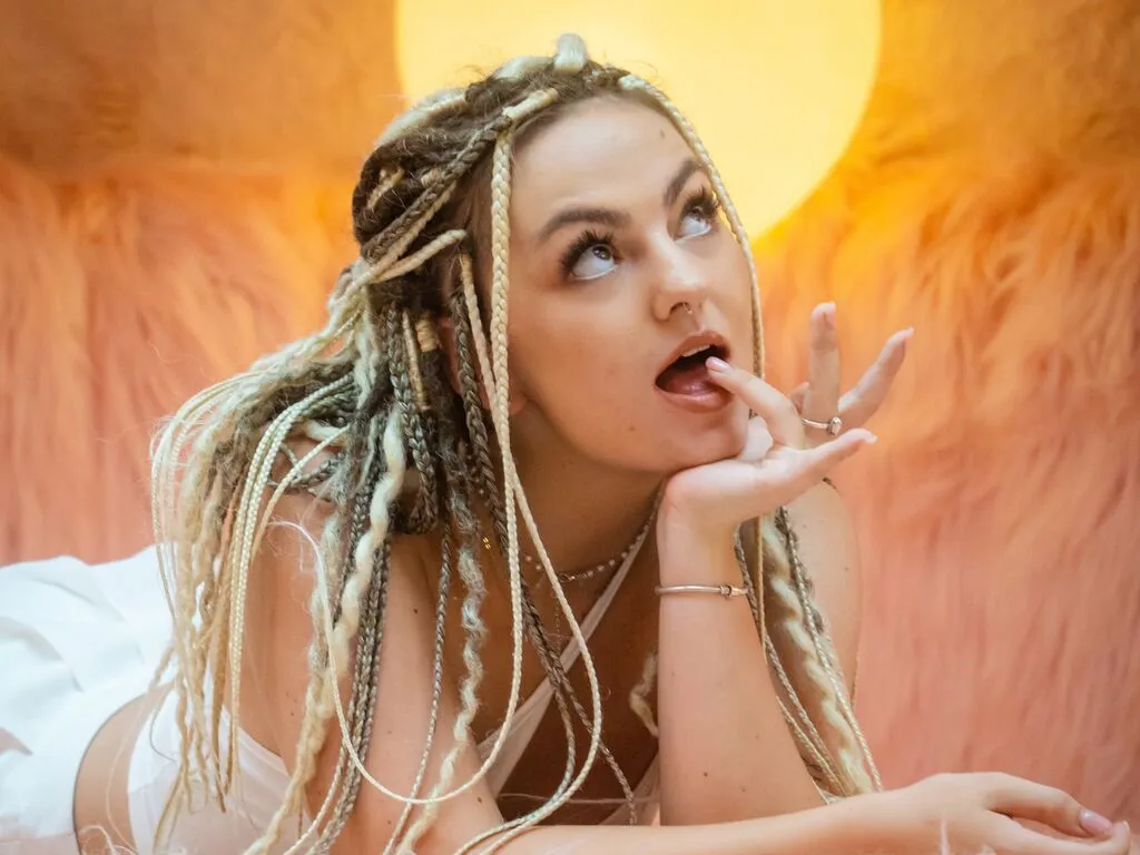 LollyMur – webcam model profile photo