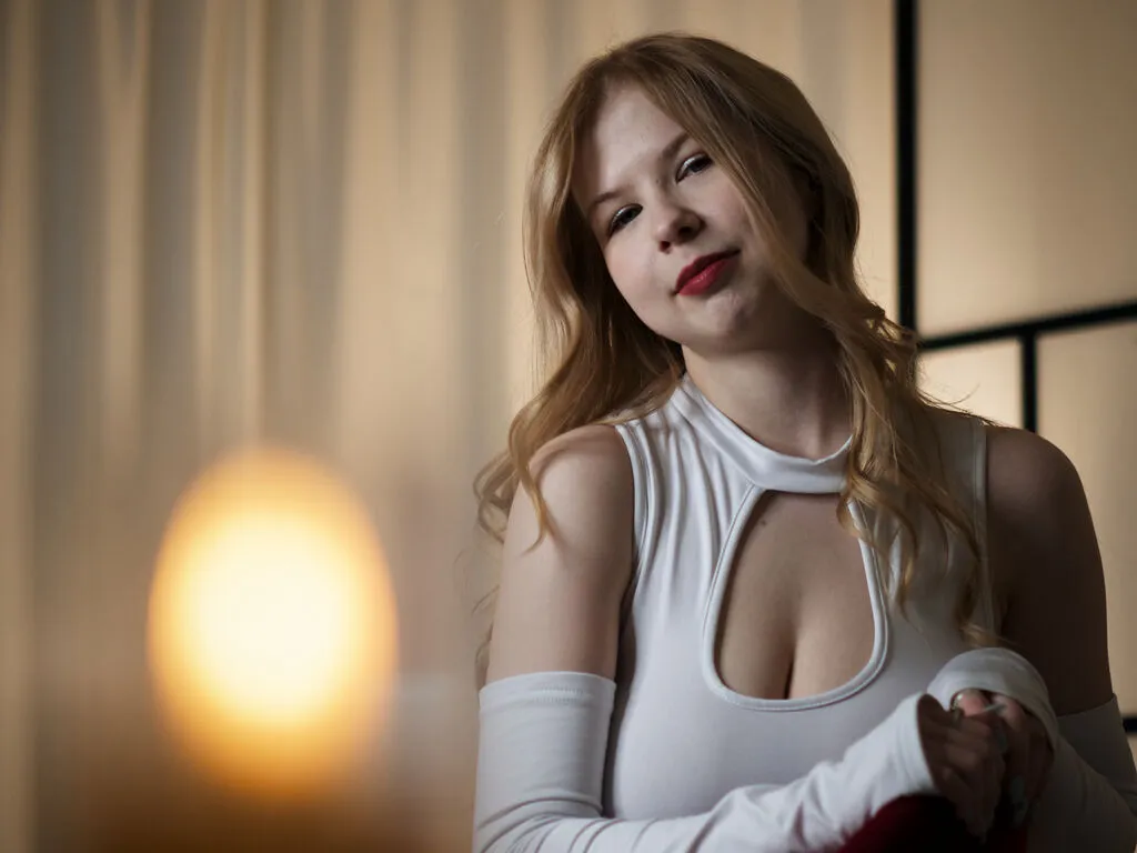 MayGell – webcam model profile photo