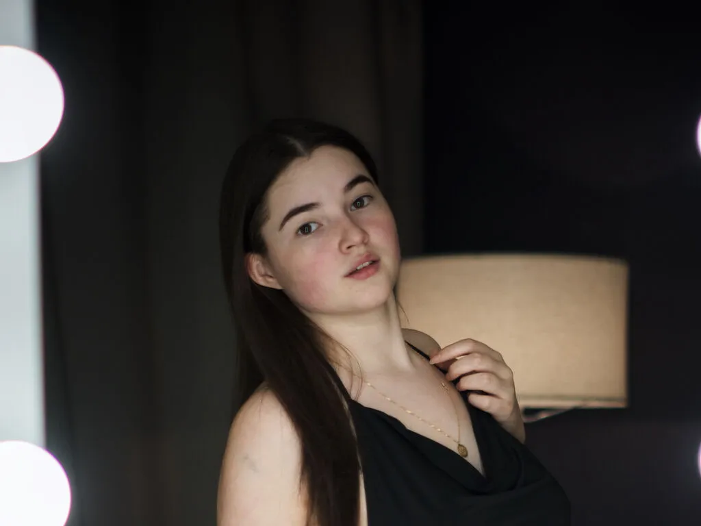 PrudenceHaimes – webcam model profile photo