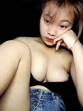 LiaWest – webcam model profile photo Image 13