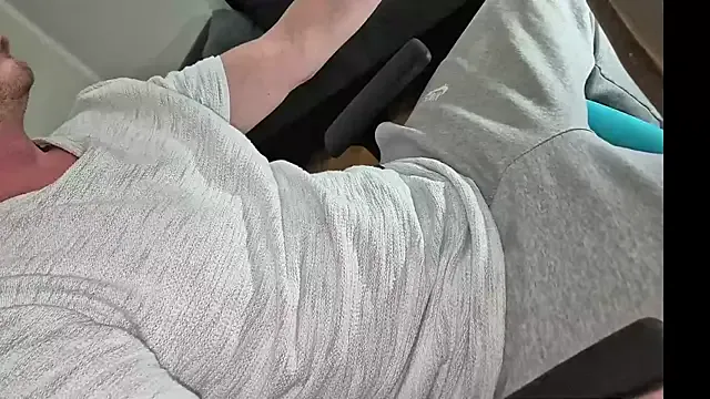 -luckybong- – webcam model profile photo