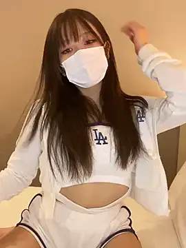 HannaMaison – webcam model profile photo Image 1