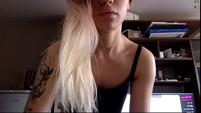 -Sexy_Barbie- Image 2