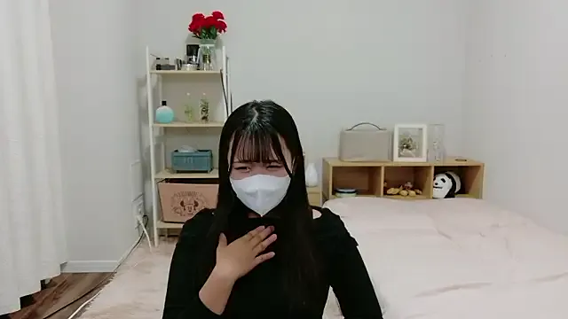 Megu_Melon – webcam model profile photo Image 5