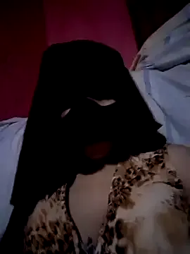 _Alice_1 – webcam model profile photo Image 19