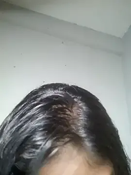  – webcam model profile photo Image 6