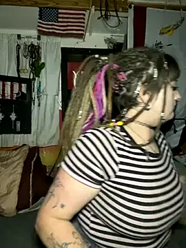 Yui-Ch – webcam model profile photo Image 12