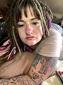 Yui-Ch – webcam model profile photo Image 15