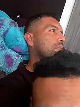 roouse – webcam model profile photo Image 19