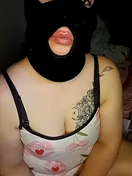 Sofiyaa_39 – webcam model profile photo Image 9