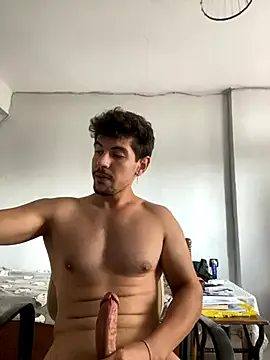  – webcam model profile photo Image 6