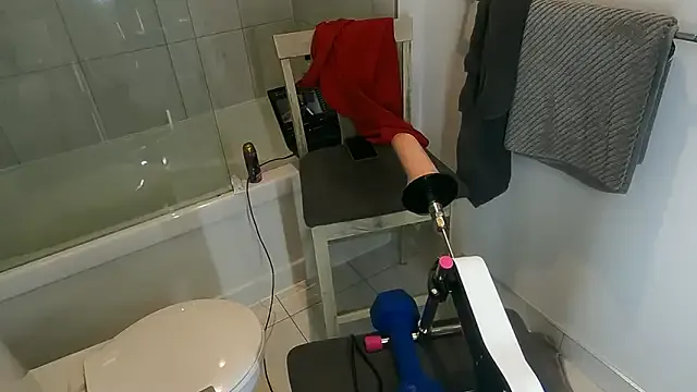 Mia--meow – webcam model profile photo Image 7