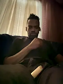 BananaDickon2 – webcam model profile photo Image 16