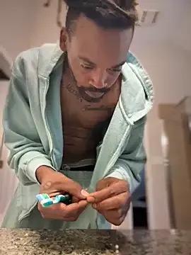 BananaDickon2 – webcam model profile photo Image 18