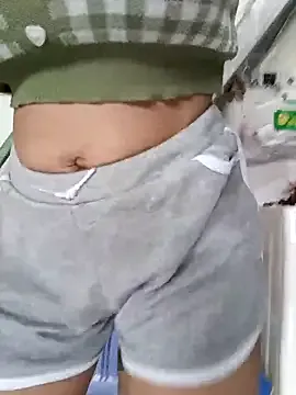 2HotAsain4u Image 3