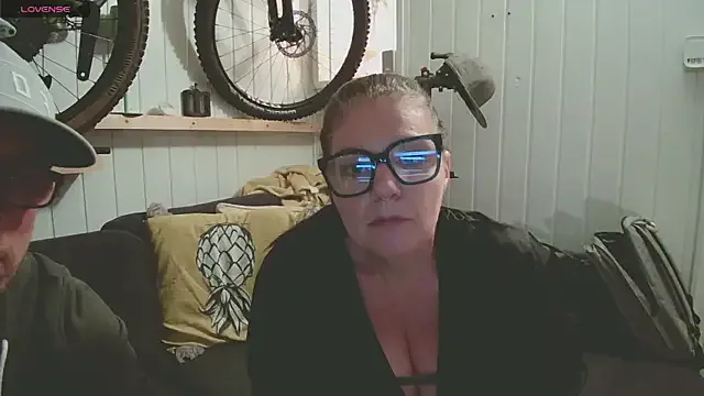 LOVE_MIREI_LOVE – webcam model profile photo Image 8