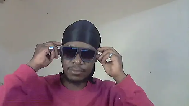 _Alicee_1 – webcam model profile photo Image 7