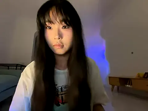 maataaan – webcam model profile photo Image 5