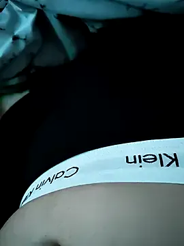 _MiaQueen_ – webcam model profile photo Image 6