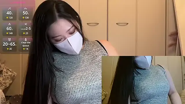 Rodrigues_Lucas – webcam model profile photo Image 6