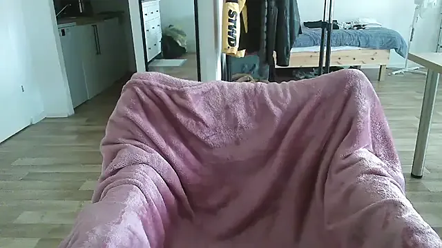 dirtypub – webcam model profile photo Image 9