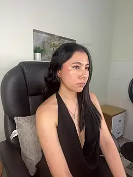 Humsafar-HDX-13 – webcam model profile photo Image 2