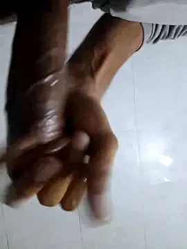 RollDolls – webcam model profile photo Image 6