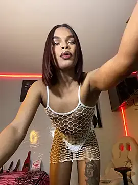 Strongqueen – webcam model profile photo Image 8