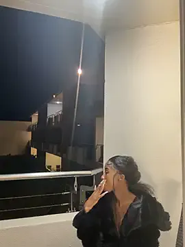 oypo – webcam model profile photo Image 8