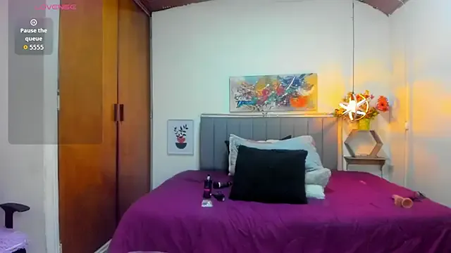 AnjaAmelia – webcam model profile photo Image 17