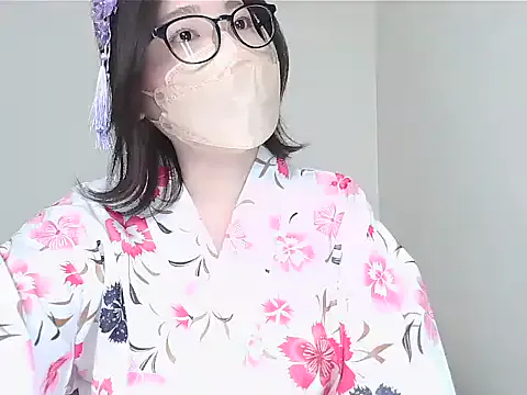 maataaan – webcam model profile photo Image 10