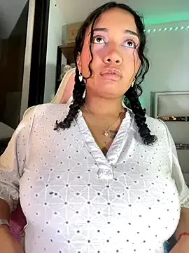 AmeliaBrilliants – webcam model profile photo Image 18