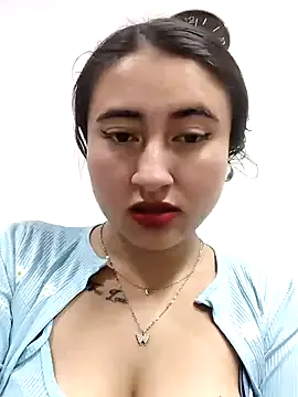 Nonchan_ – webcam model profile photo Image 10