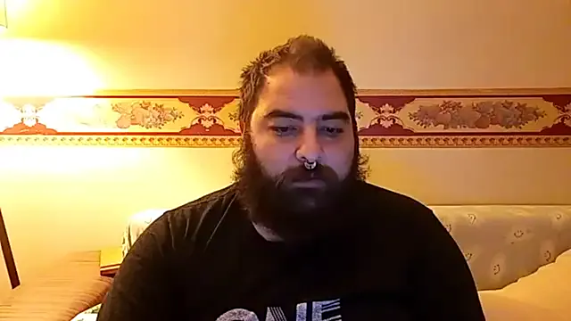  – webcam model profile photo Image 2