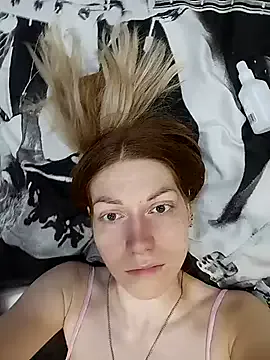 KhloeClark – webcam model profile photo Image 6