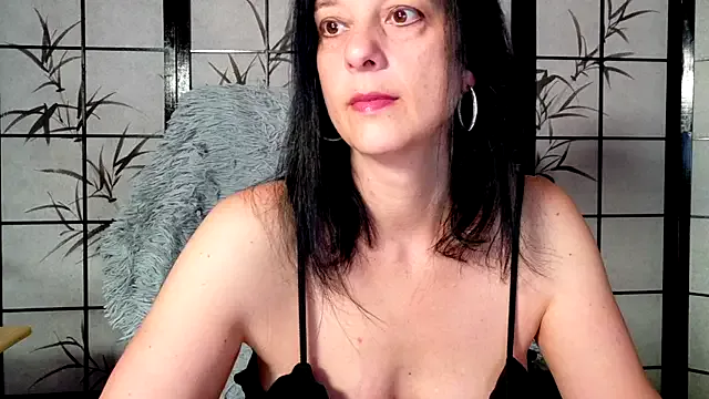 nathi_poyo – webcam model profile photo Image 8