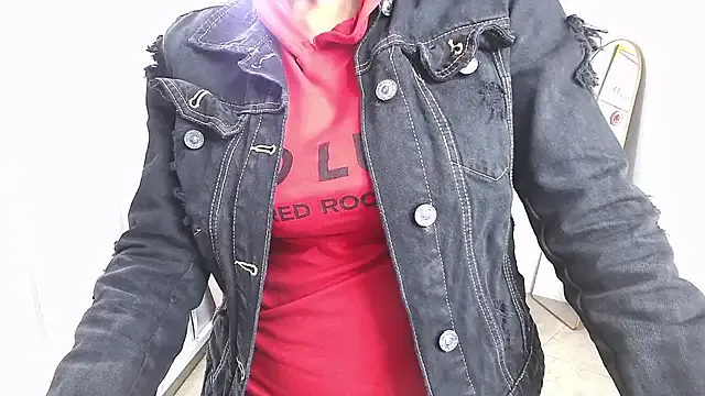 JessieBond – webcam model profile photo Image 15