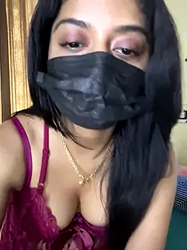 Yui-Ch – webcam model profile photo Image 16