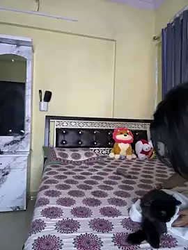 Yui-Ch – webcam model profile photo Image 18