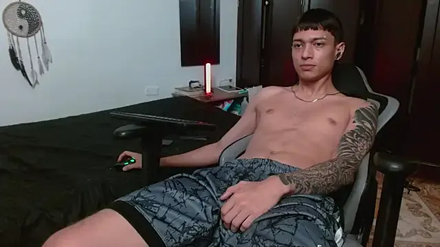 secretcrazy69 – webcam model profile photo Image 13