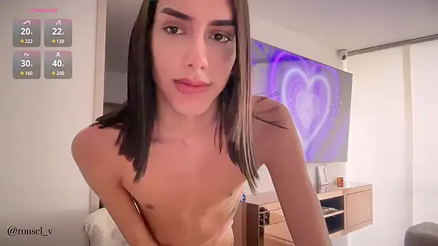 roouse – webcam model profile photo Image 18