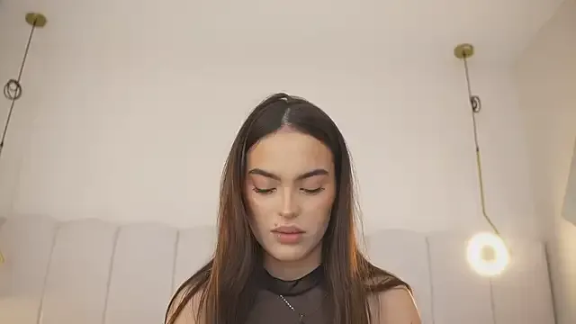 AmelieGray – webcam model profile photo Image 5