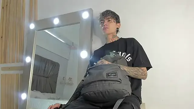 AcidMilo Image 4