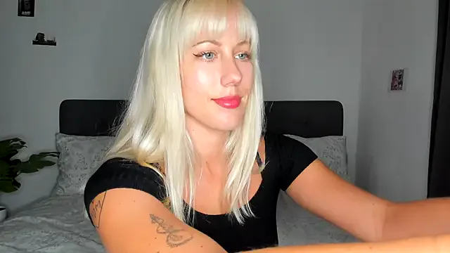 AlisonHale – webcam model profile photo Image 17