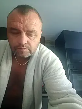 GouGou-111 – webcam model profile photo Image 17