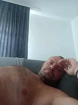 GouGou-111 – webcam model profile photo Image 7