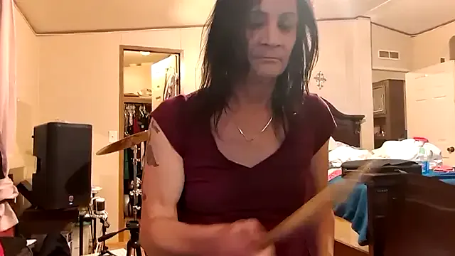 oypo – webcam model profile photo Image 17