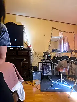 oypo – webcam model profile photo Image 19