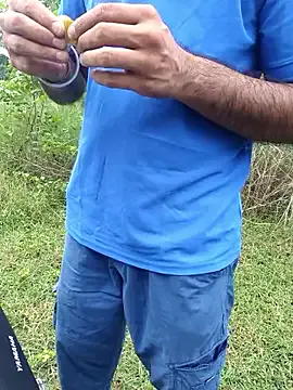 roouse – webcam model profile photo Image 5